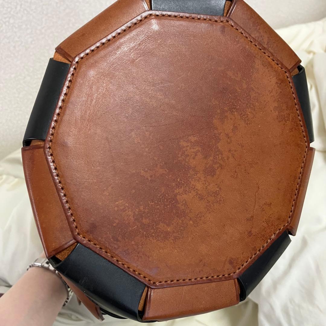 genten レザー かごバッグ 黒と茶色