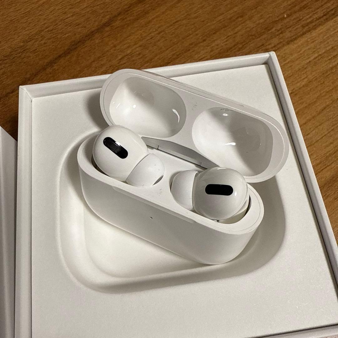 【美品】AirPods Pro MWP22J/A 付属品新品