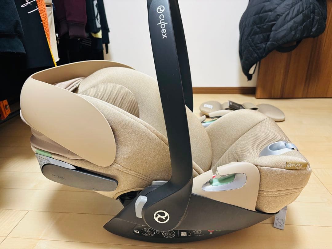 Cybex CloudT i-Size ベージュ チャイルドシート サイベックス