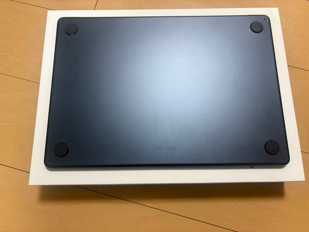 MacBook Air 15インチ2023 M2 8GB 512GB