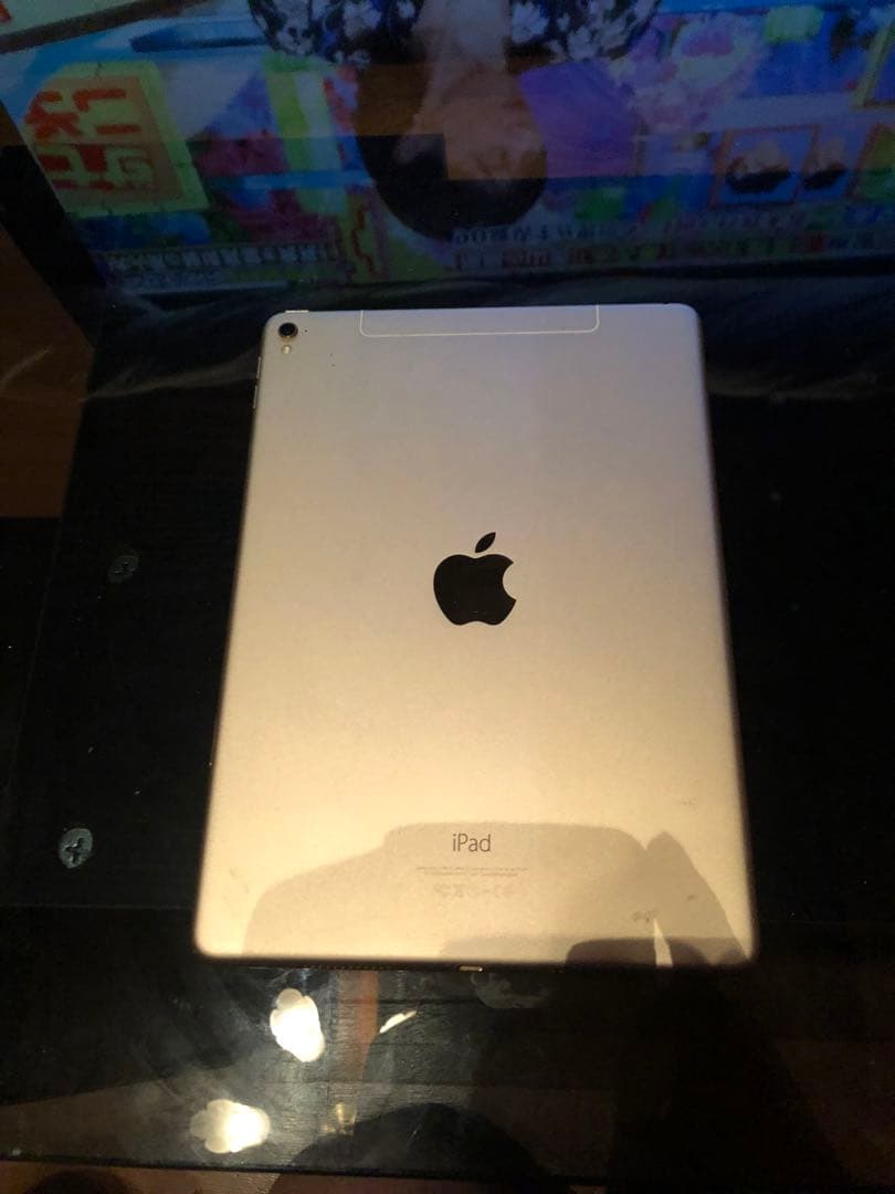 ジャンク　iPad Pro 9.7インチ ゴールド 128GB MLQ52J