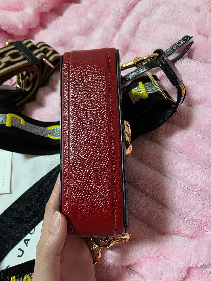 MARC JACOBS ブラックショルダーバッグ