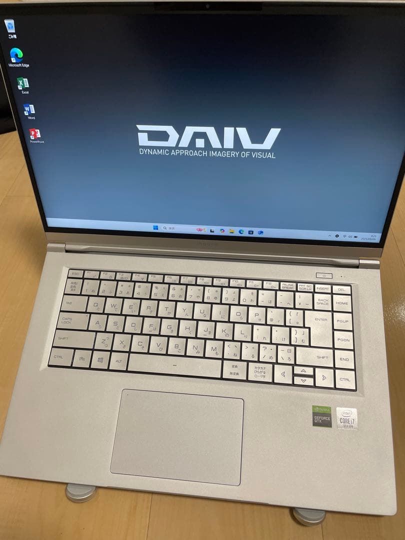 Windowsノート本体 DAIV 5P i7-10750H 16GB 512GB GTX 1650 Ti