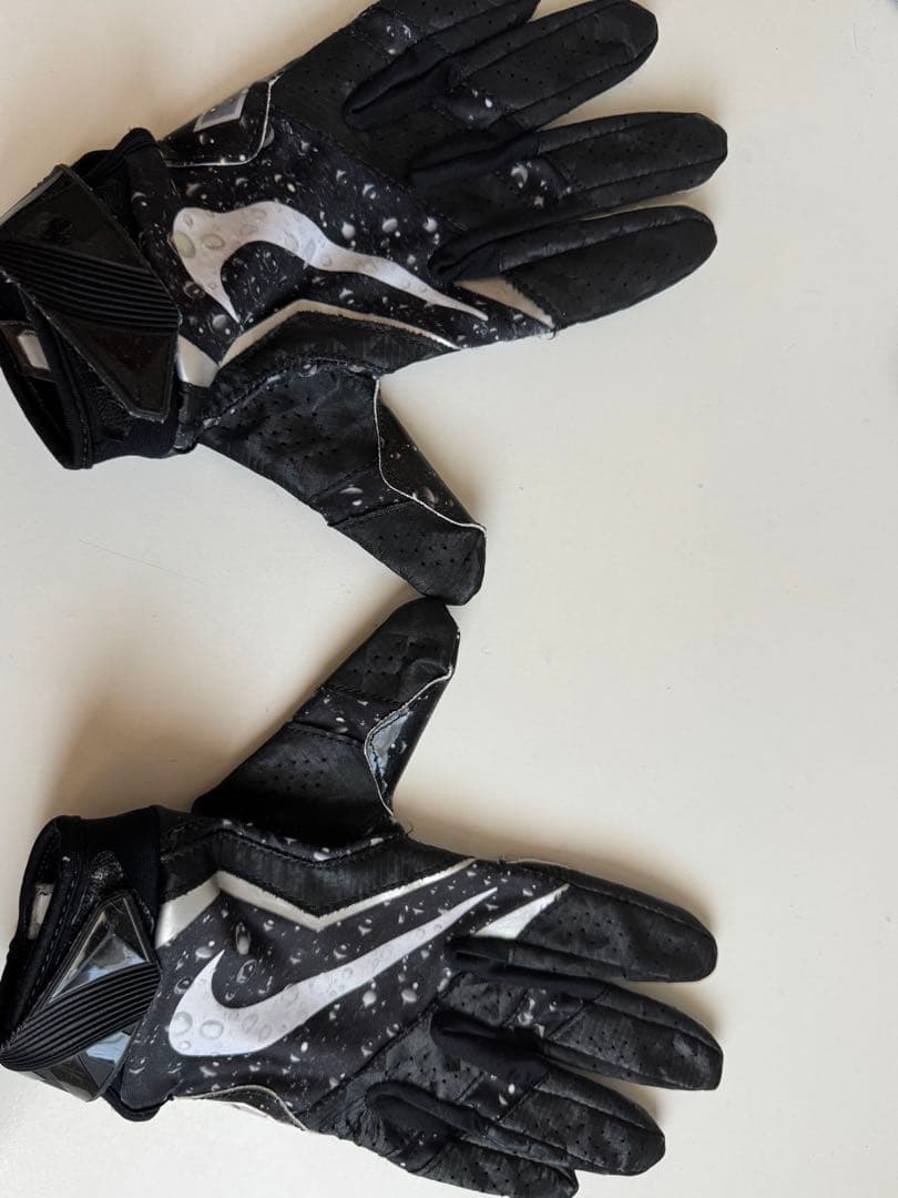 supreme Nike アメリカンフットボールグローブ M