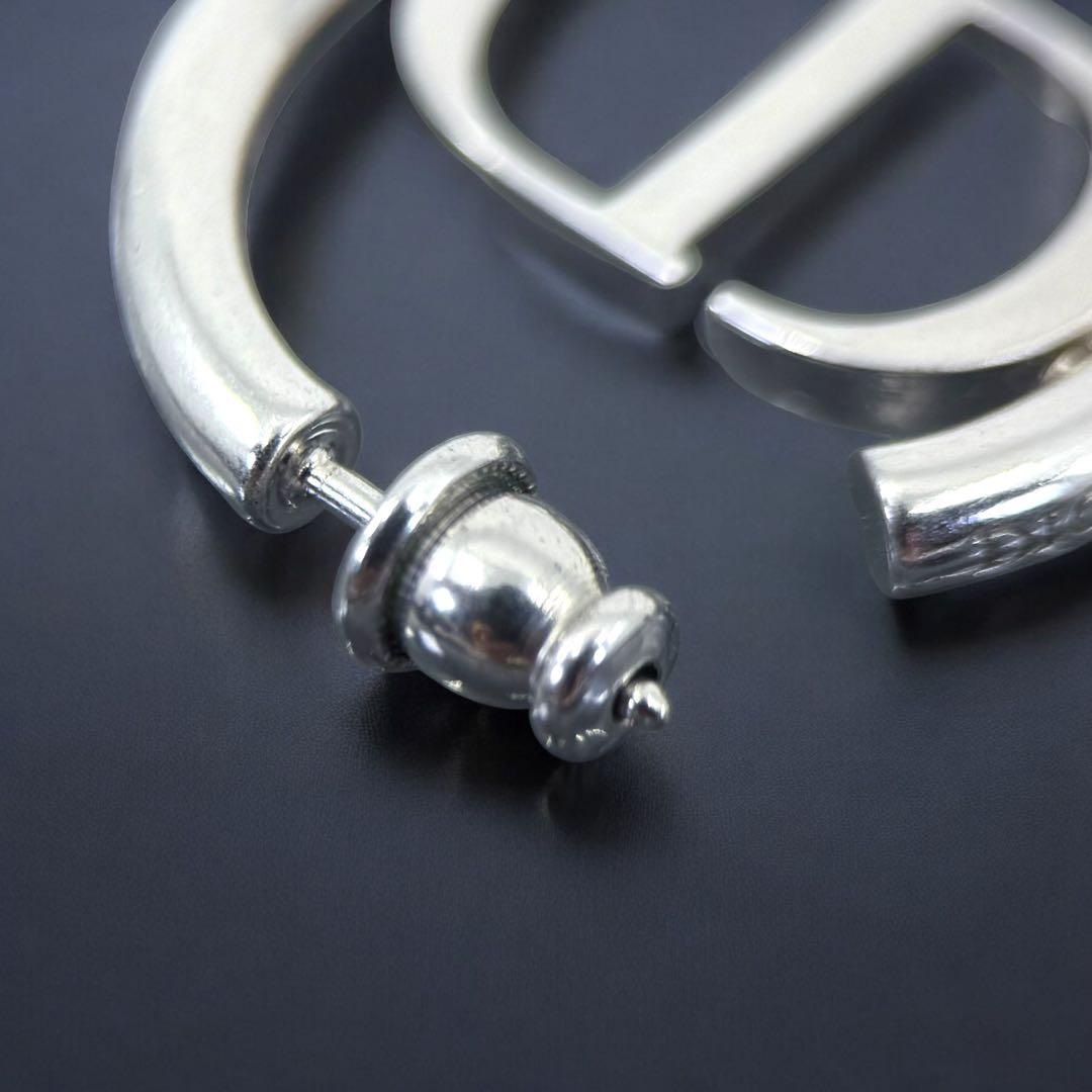 【美品】ディオール　モンテーニュ　ピアス　CD フープ　ロゴ　片耳　シルバー専用