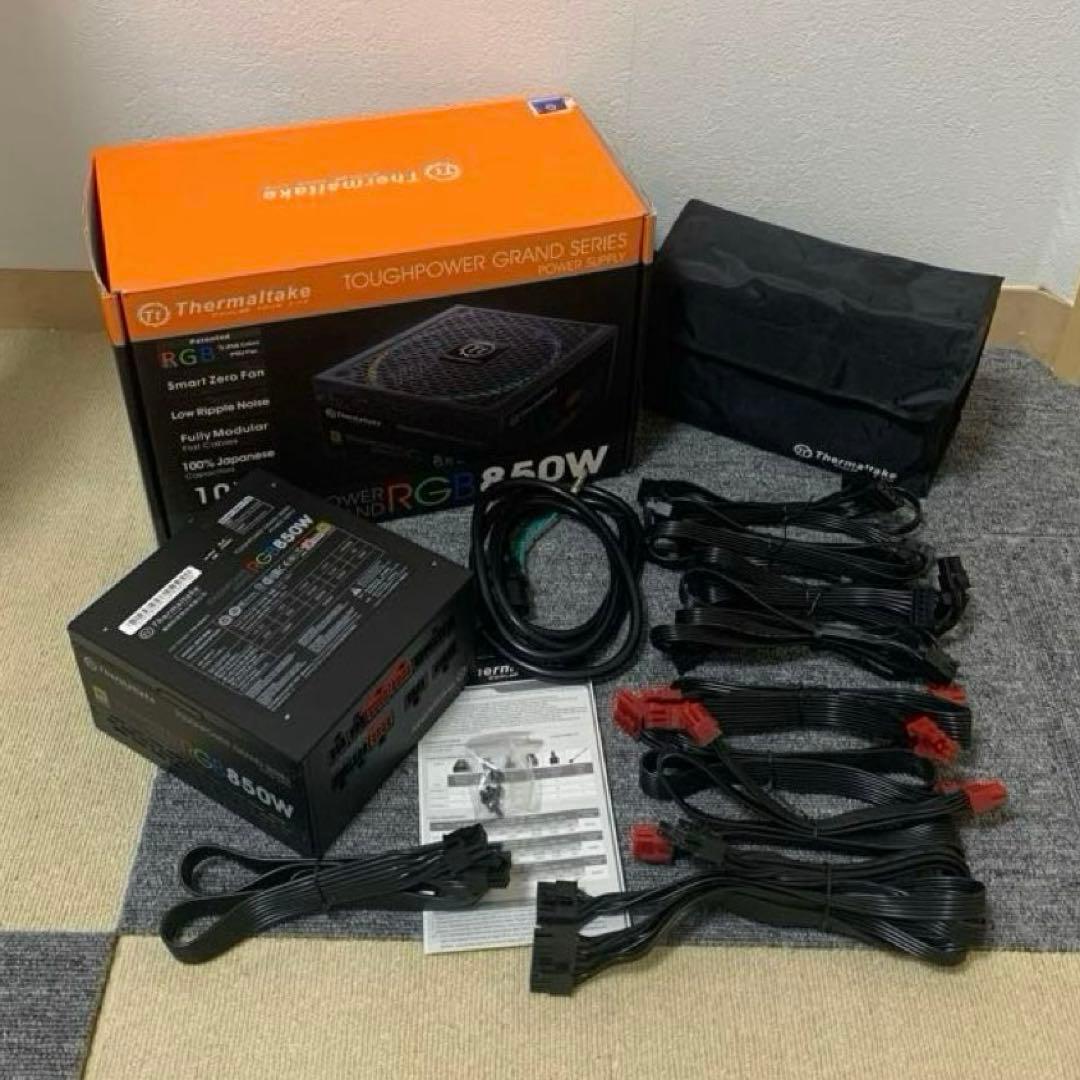 Thermaltake Toughpower RGB 850W 電源ユニット