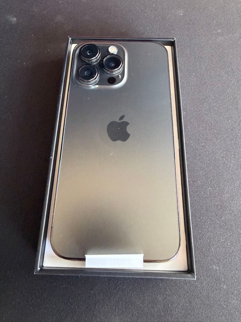 美品　SIMフリー　Apple iPhone 13Pro グラファイト 本体