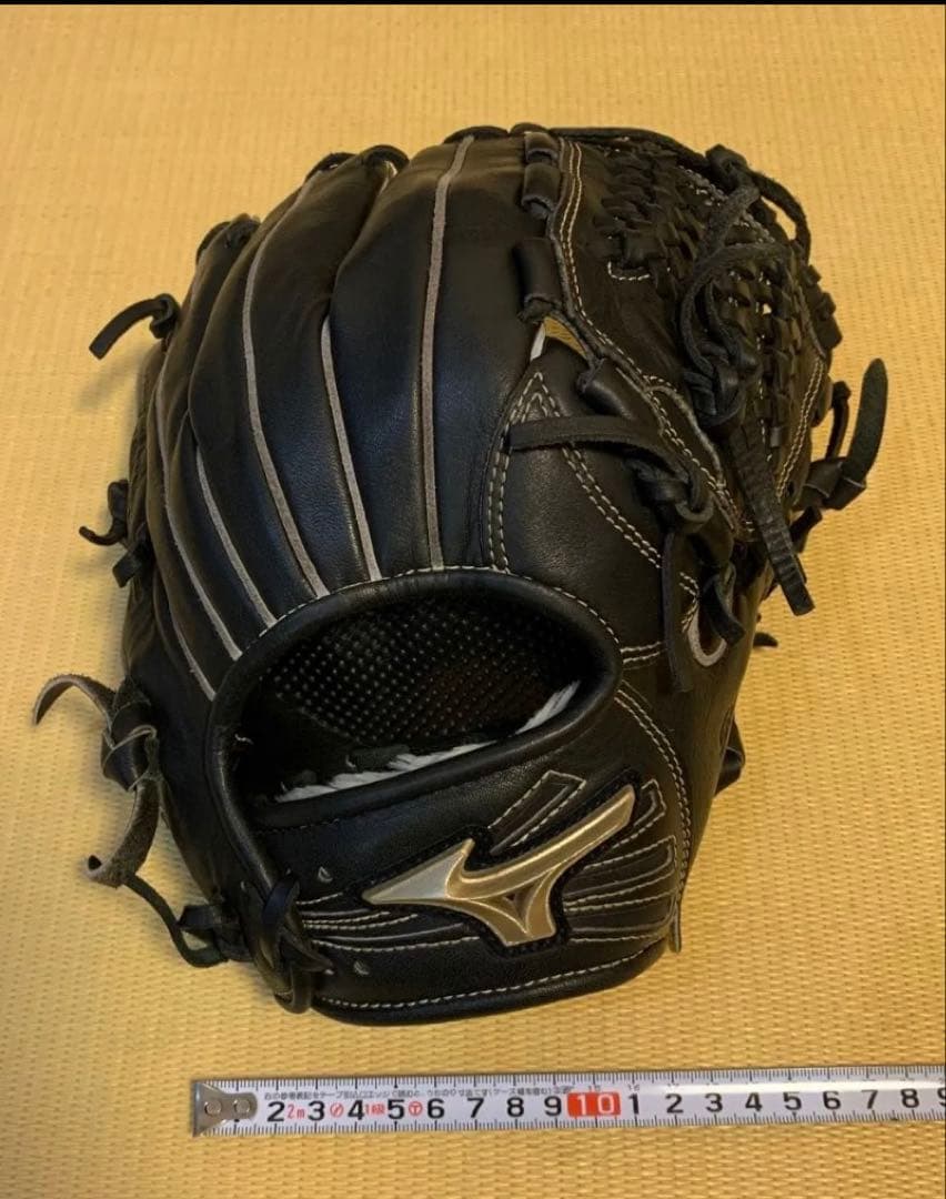 【最終値下げ】少年軟式　ミズノ　グローバルエリート　ブラック　オールラウンド用