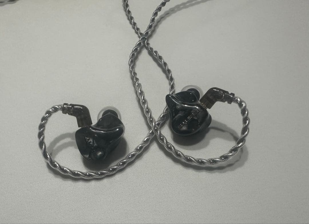 AZLA x qdc ERINYS Ⅱ