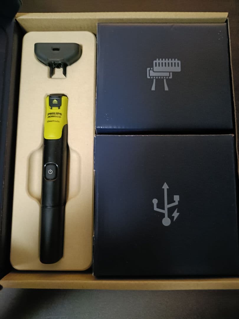 Norelco Philips OneBlade 360 電動ひげトリマー