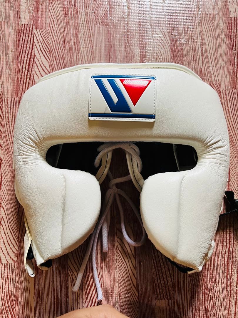 winingボクシング ヘッドギア Mサイズ ホワイト　FG-2900
