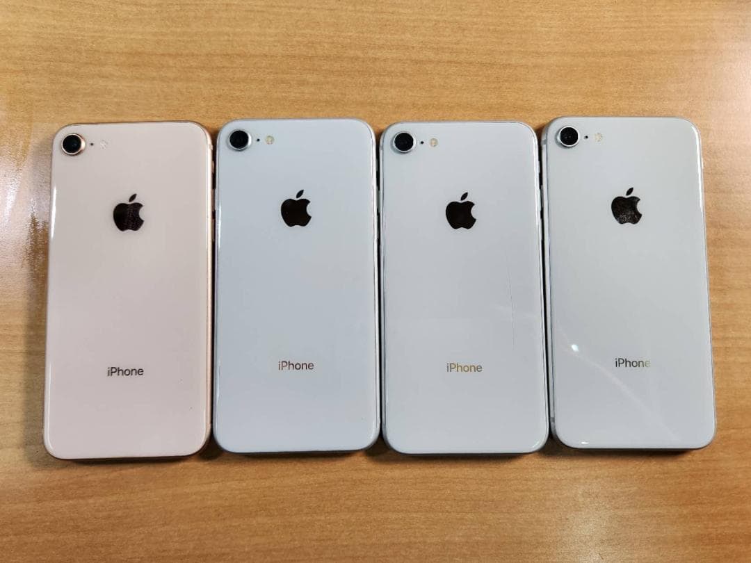 020300D iPhone8 64GB 4台