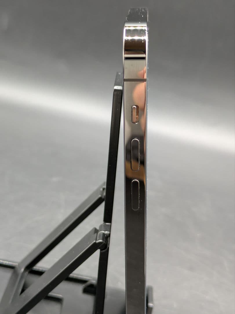 Apple iPhone 12 Pro 256GB 本体