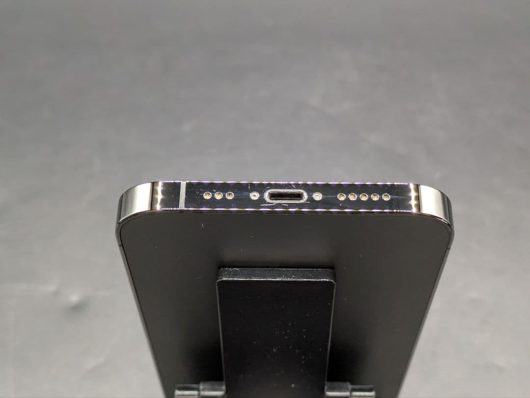 Apple iPhone 12 Pro 256GB 本体