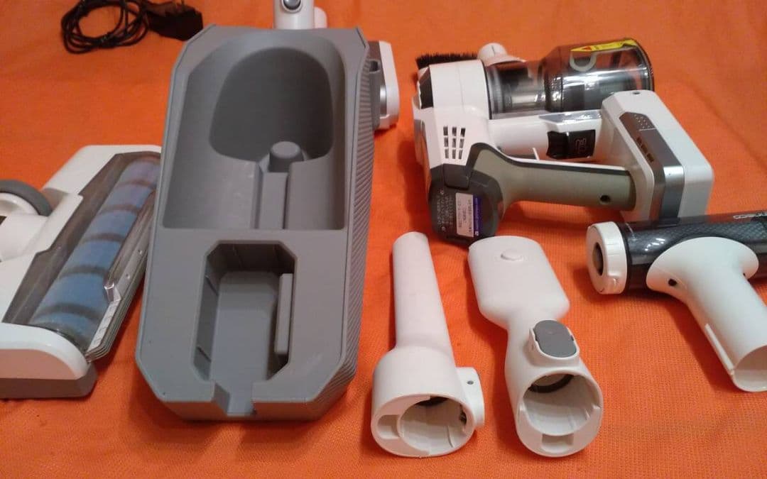 Tineco■コードレスクリーナー■掃除機■FB1853B■ハンディ兼用ティネコ