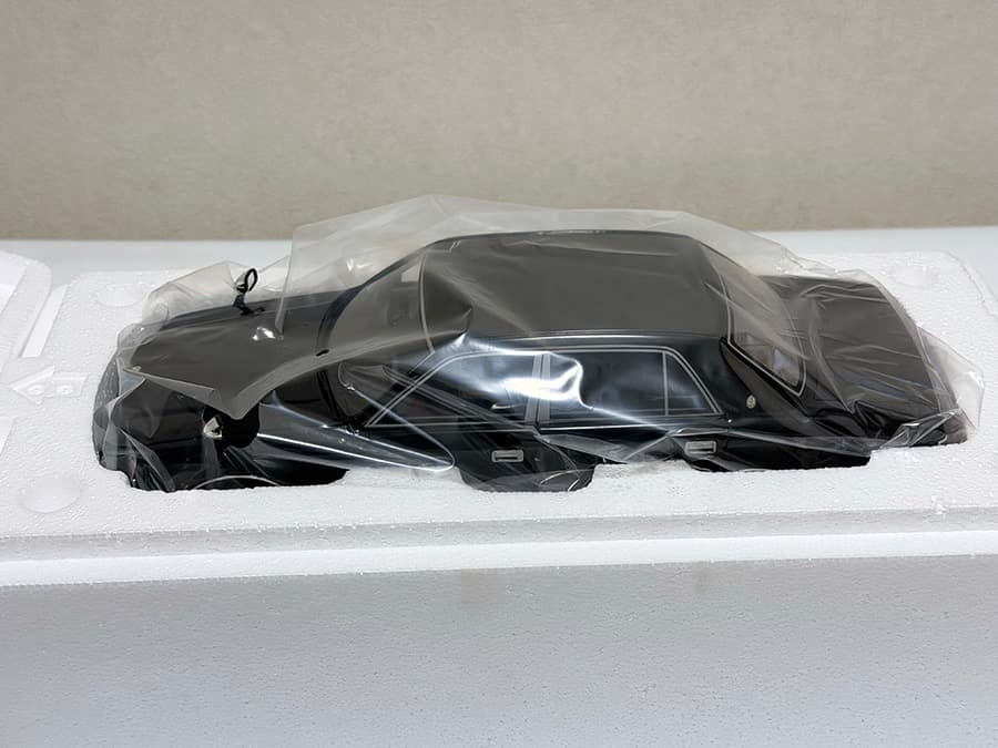 京商　1/18 トヨタ センチュリー KSR18002BK ブラック　新品