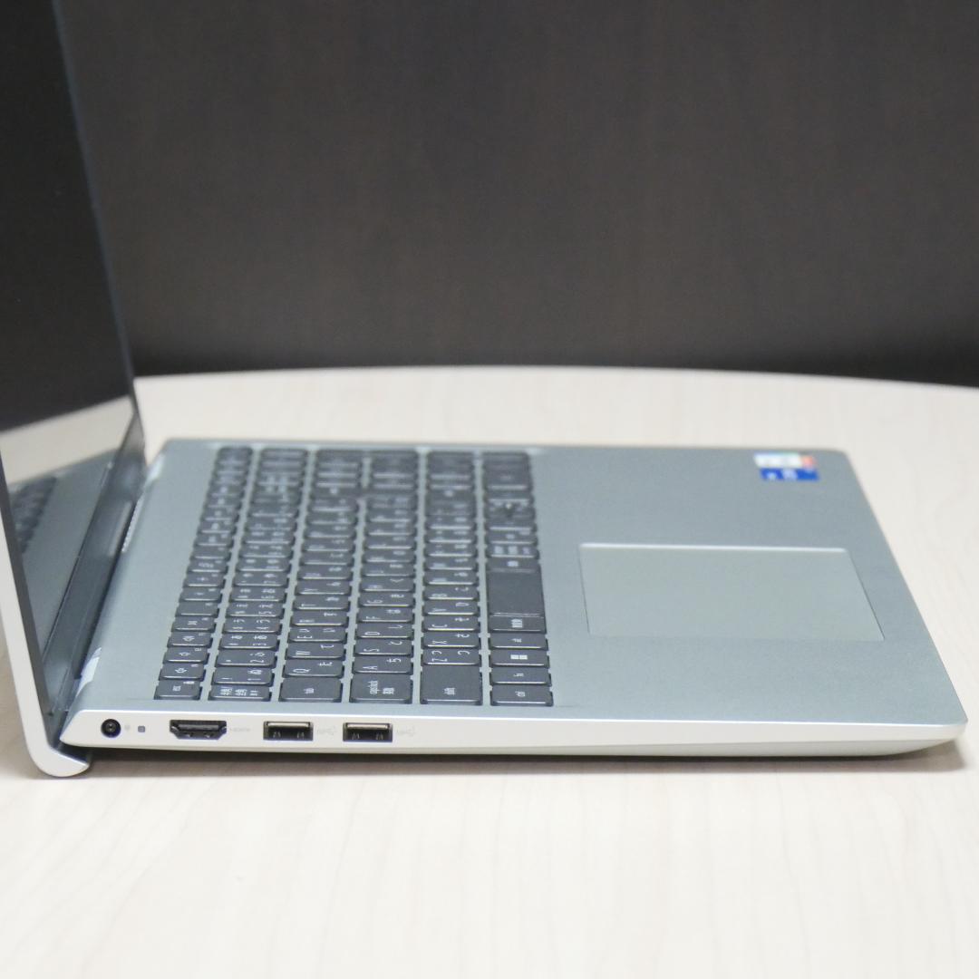 Windowsノート本体 Inspiron Core i5-1135G7 16GB SSD512GB