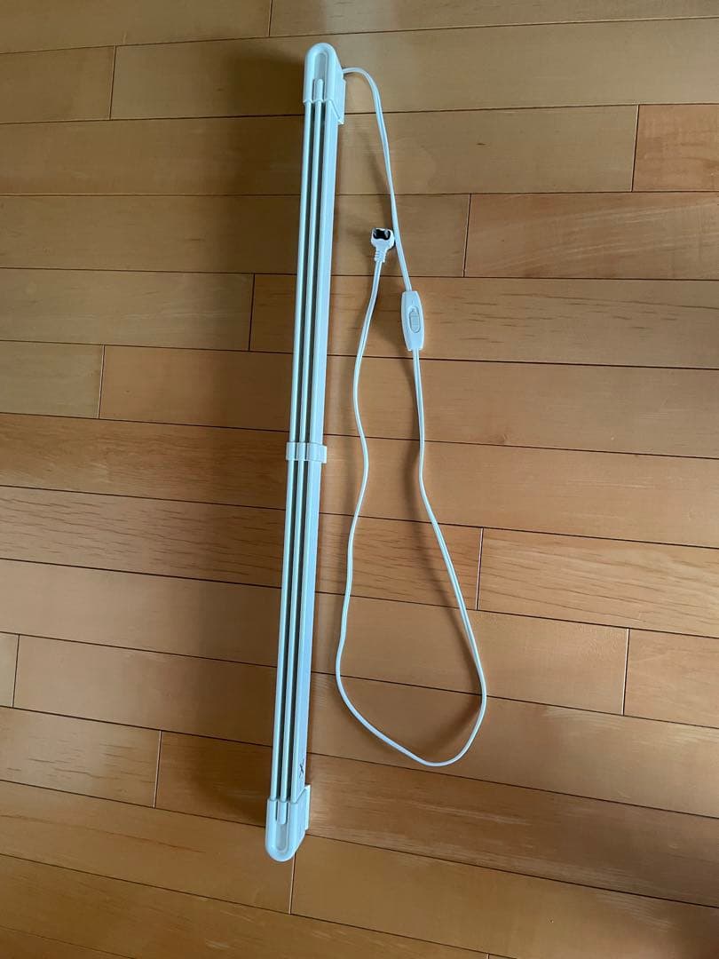 森永エンジニアリングの ホワイトウィンドーラジエーター90センチ