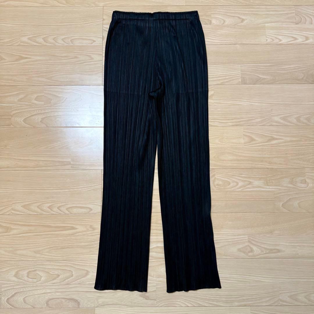 【新品】プリーツプリーズ パンツ ブラック