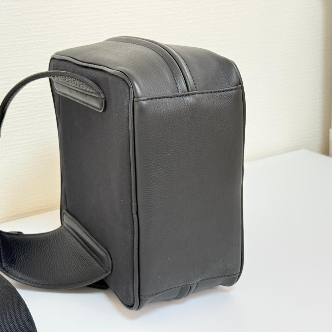 objcts.io ウィークエンド カメラバッグ ラージ