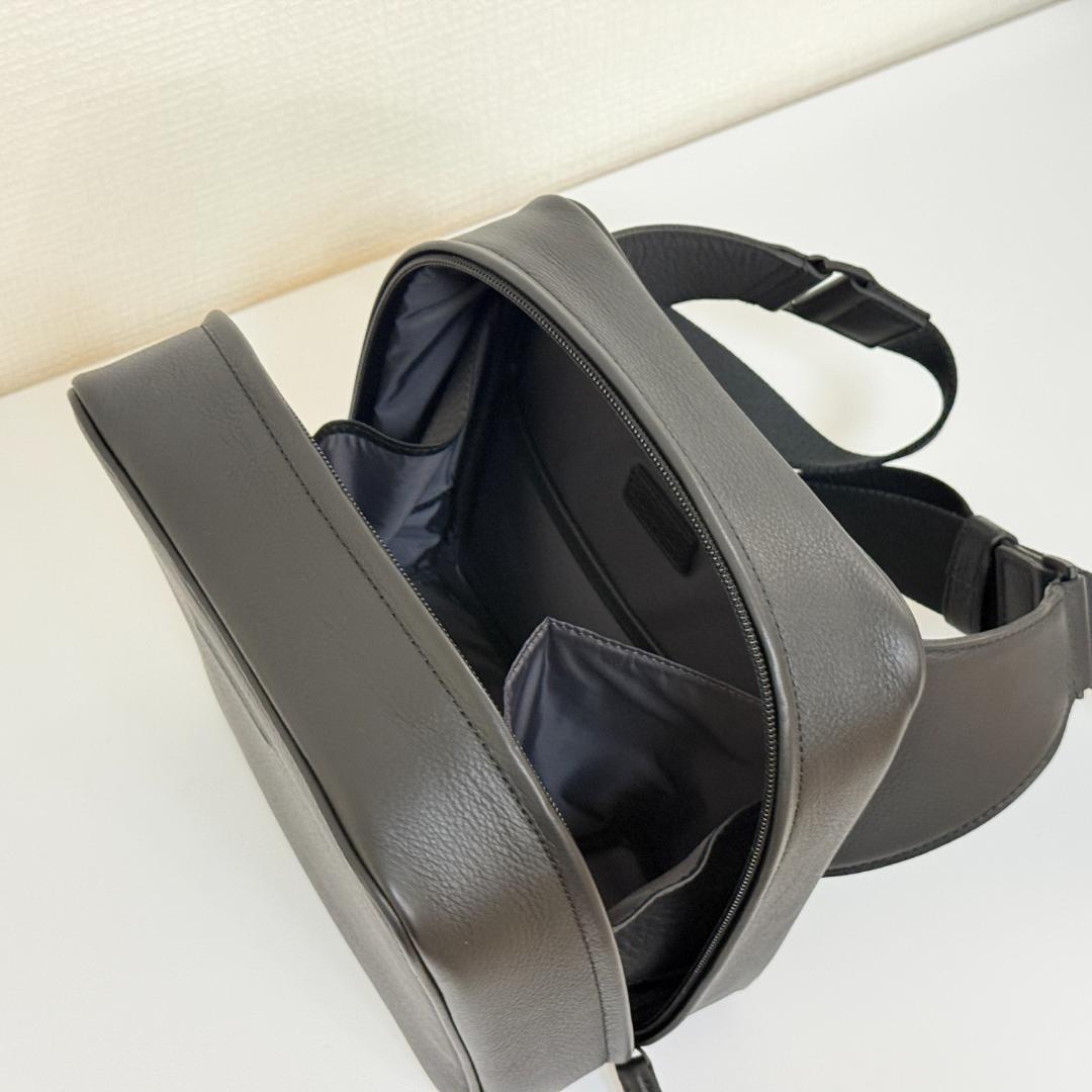 objcts.io ウィークエンド カメラバッグ ラージ