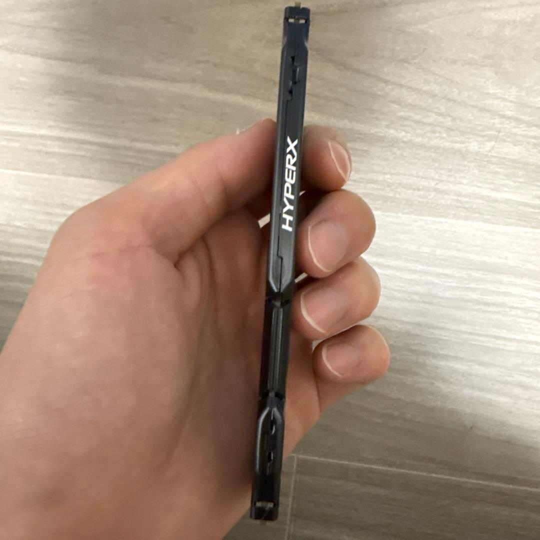 HyperX FURY DDR4 16GB 3200MHz メモリー