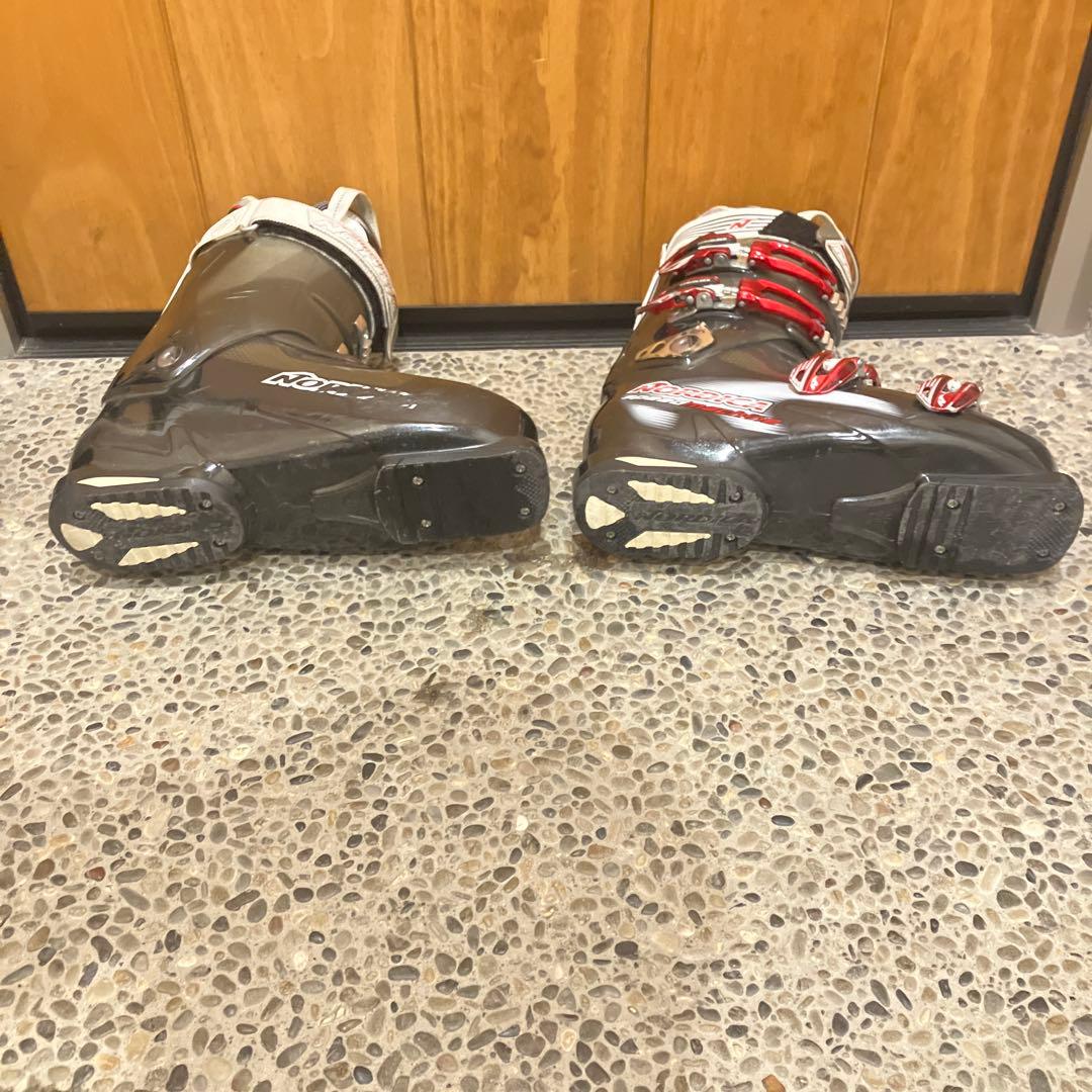 NORDICA　ノルディカ スキーブーツ 27cm 〜27.5cm　足幅広め