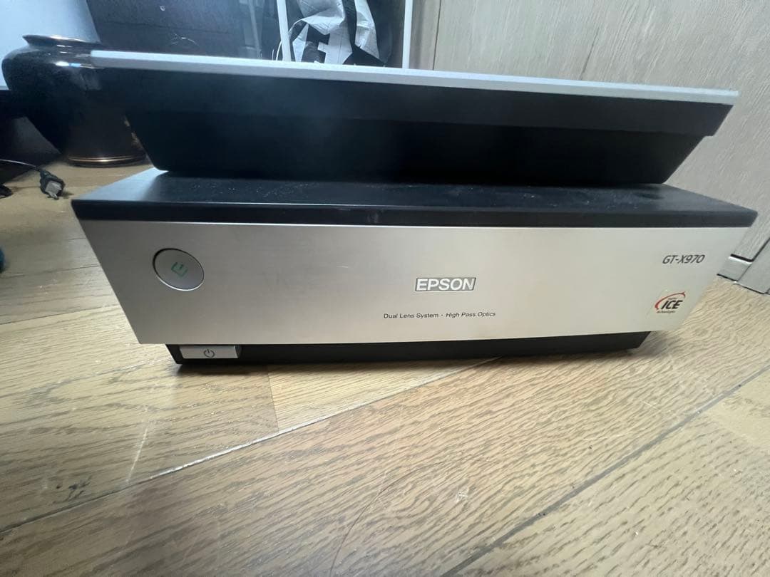 EPSON GT-X970 フラットベッドスキャナー