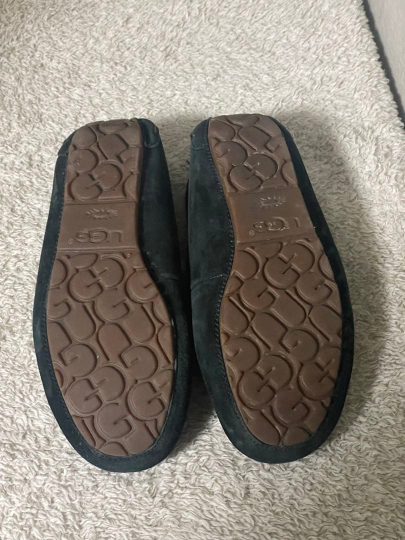 UGG ボアモカシン スリッポン ドライビングシューズ シープスキン