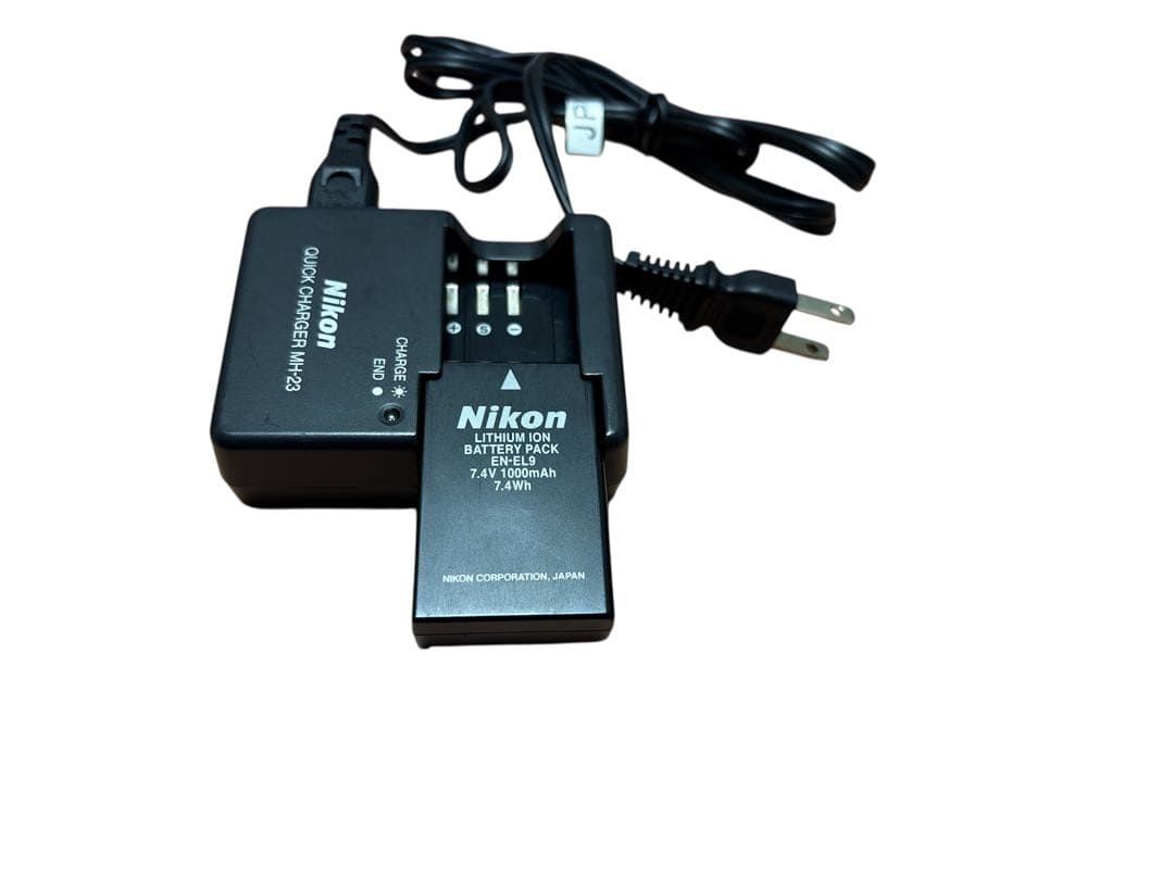 Nikon デジタル一眼レフカメラ 18-55mmレンズ付き　ジャンク品