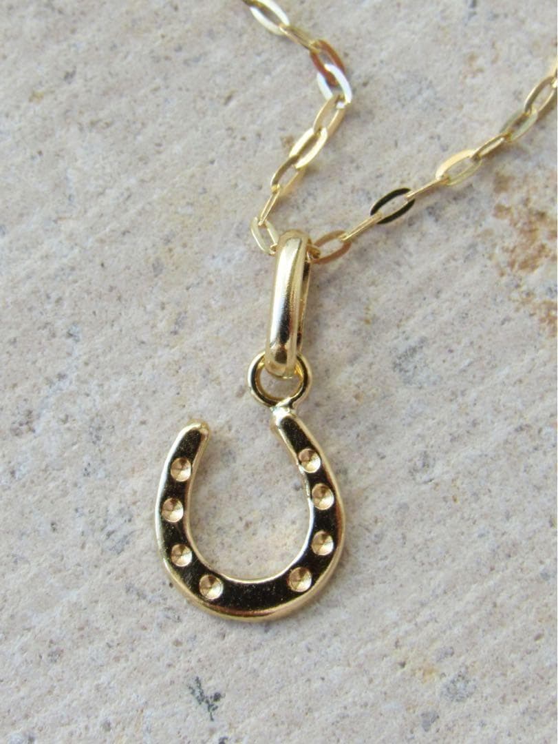 K18 馬蹄 ネックレストップ 18K ホースシュー 刻印 18KYG M