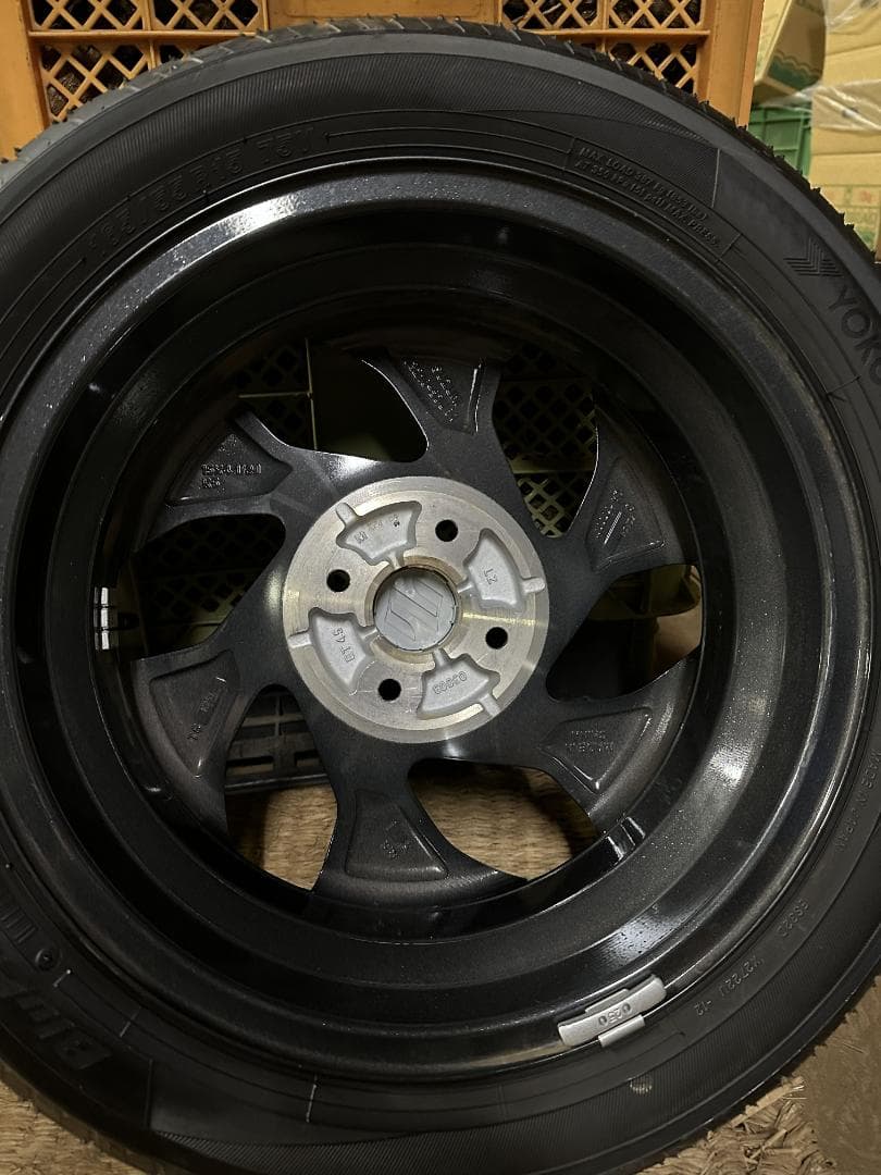 新車外し　SUZUKI スペーシアカスタム　純正タイヤホイールセット2本