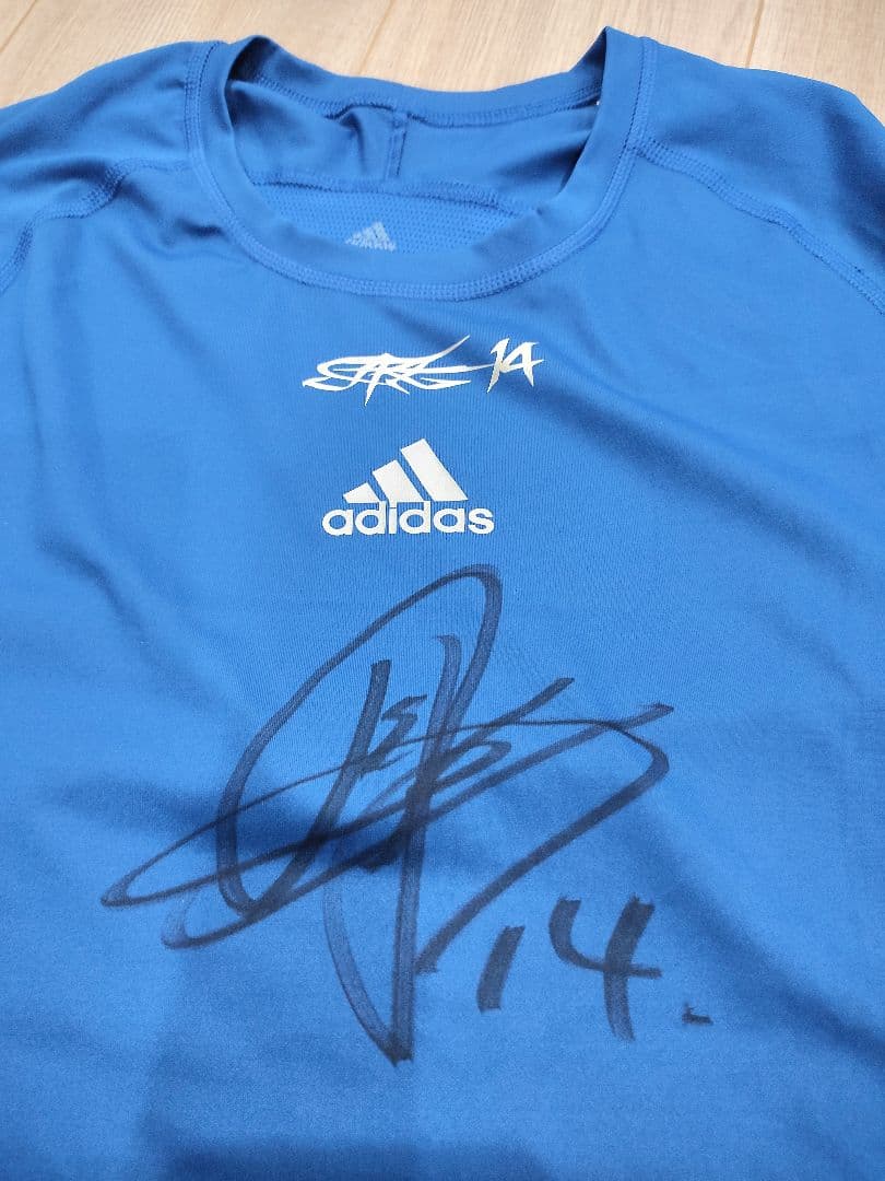 楽天イーグルス則本投手実使用サイン入りトレーニングシャツ