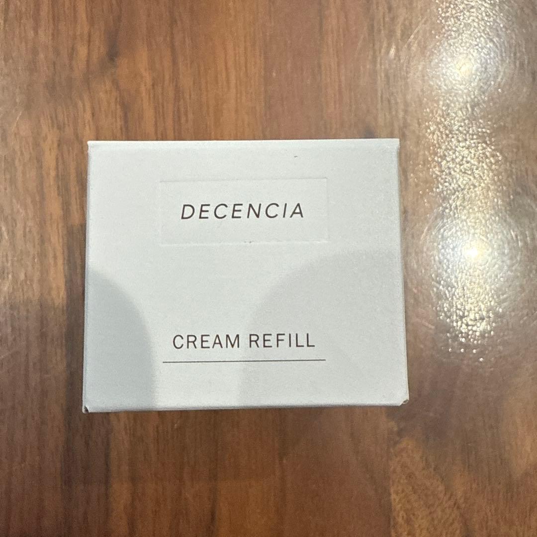 【新品未使用】DECENCIA ローション＆クリーム