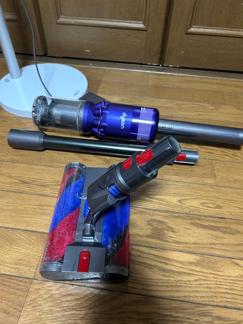 Dyson SV19 掃除機