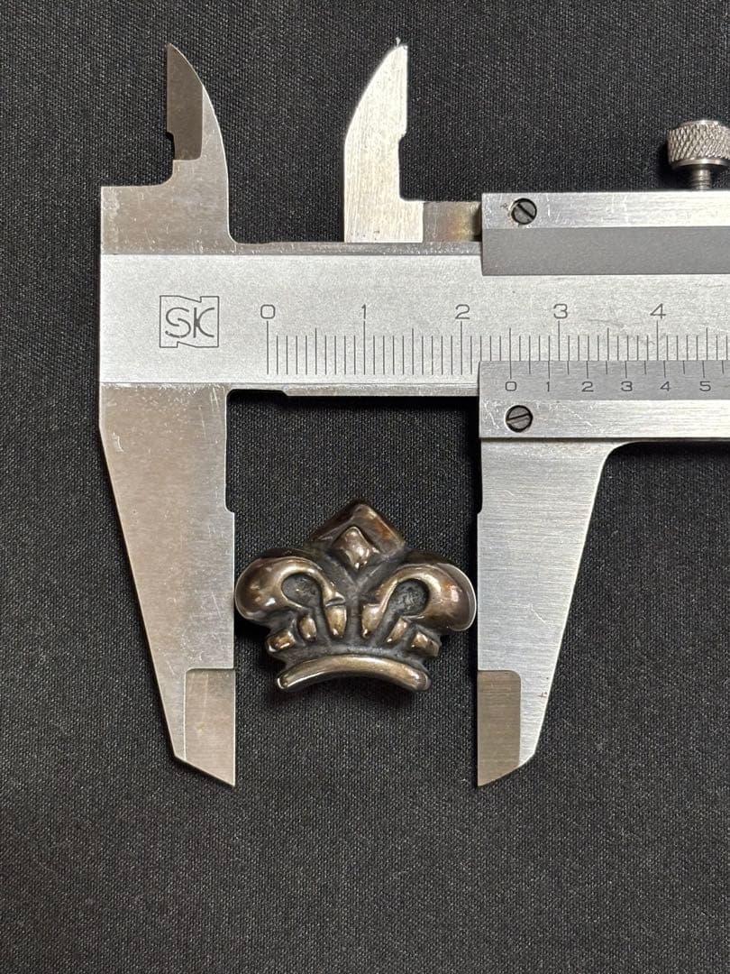 ガボラトリー　クラウン　ピンズ　ホールディングス製