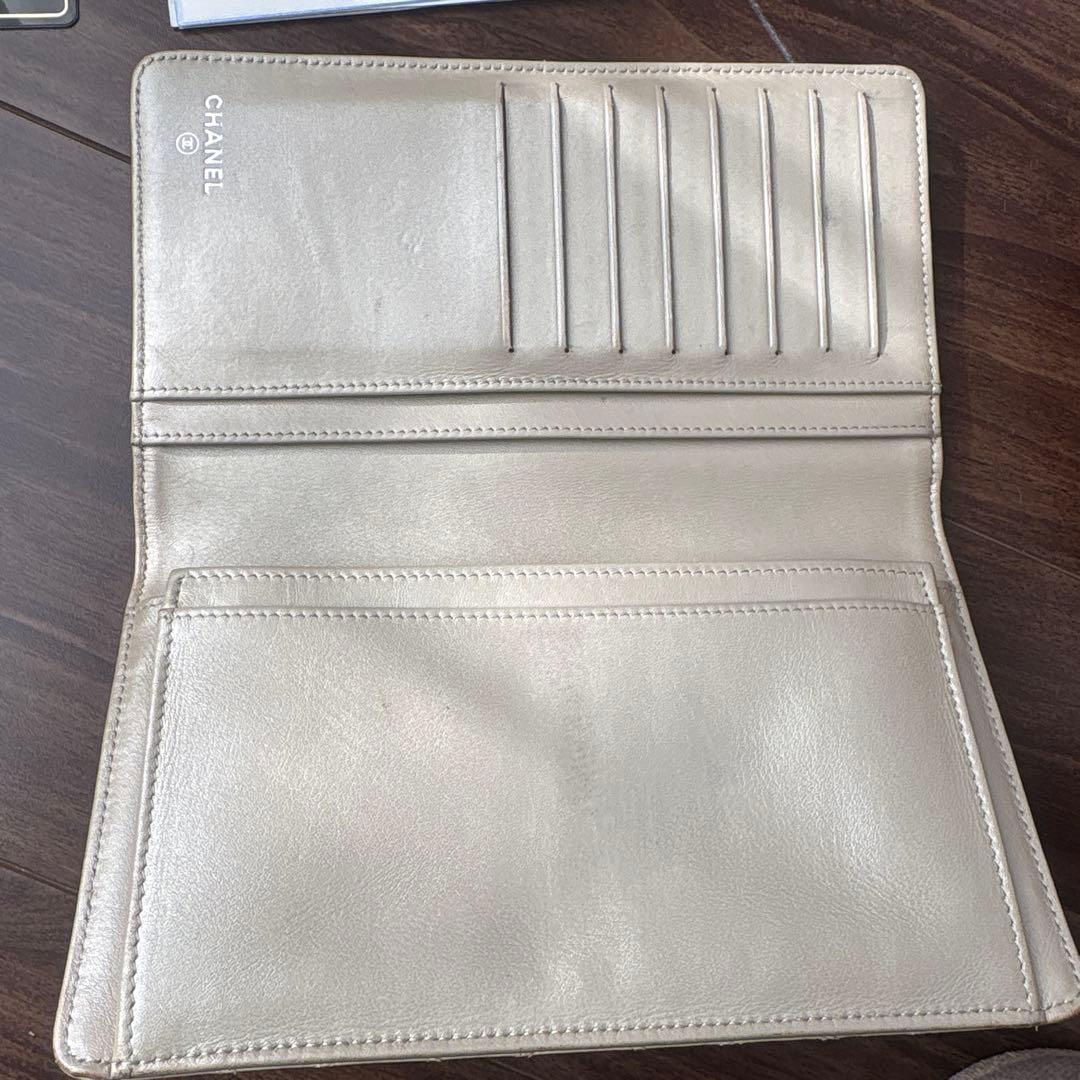 CHANEL ベージュ　長財布