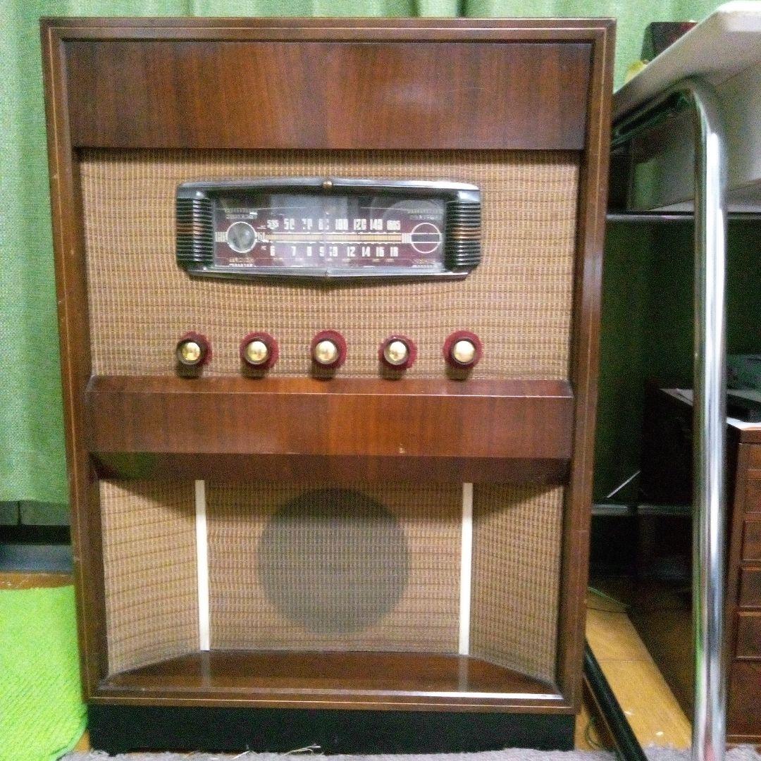 真空管アンプ ブラウン