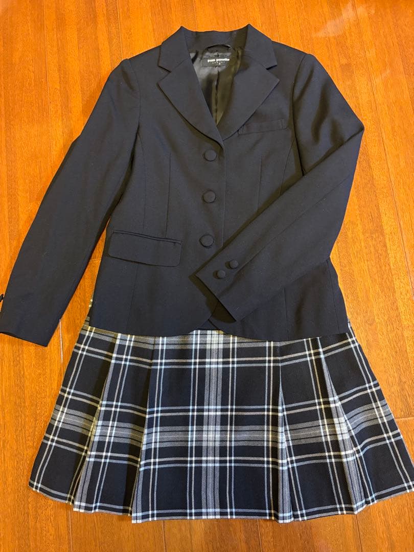 pom ponette ネイビー スーツセット