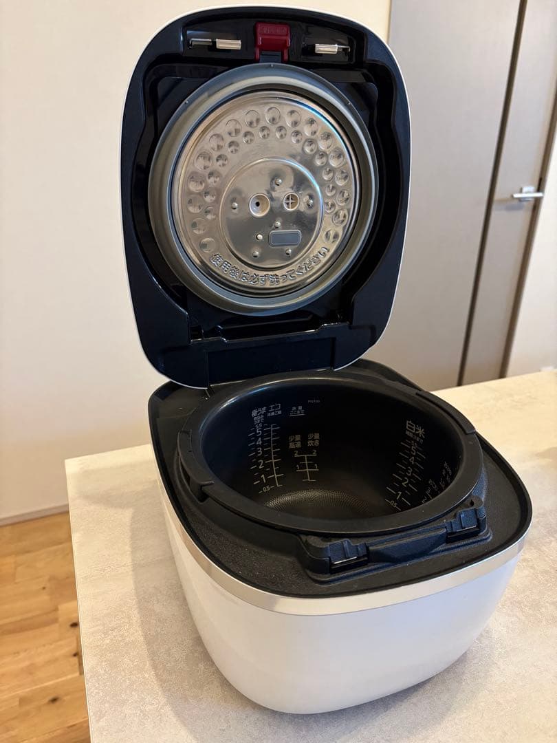 1／5画像追加　お値下げ2025年製　2ヶ月程使用 ご泡火炊きJPI-S10N