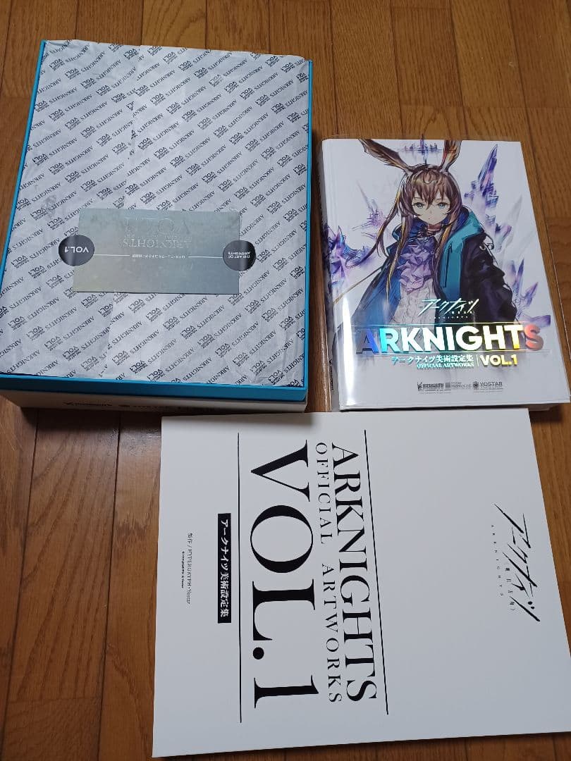 アークナイツ美術設定集　アークナイツ　日本語