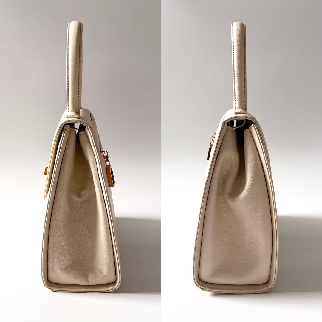 ⭐️SALE⭐ジバンシイ　ハンドバッグ　2way レザー　フラップ　ターンロック