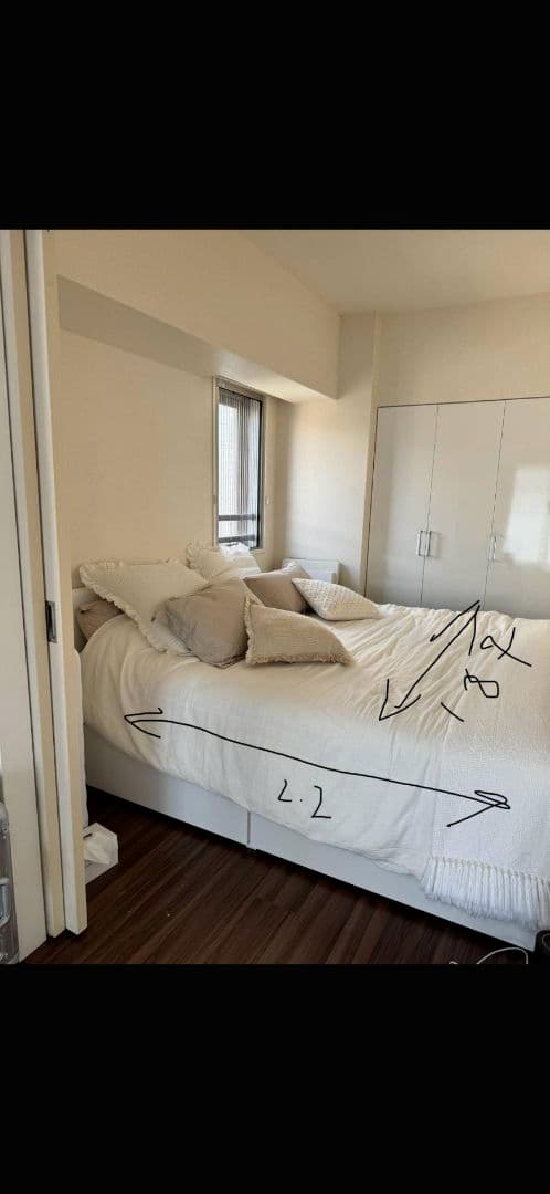 キングサイズベッドフレーム ホワイト