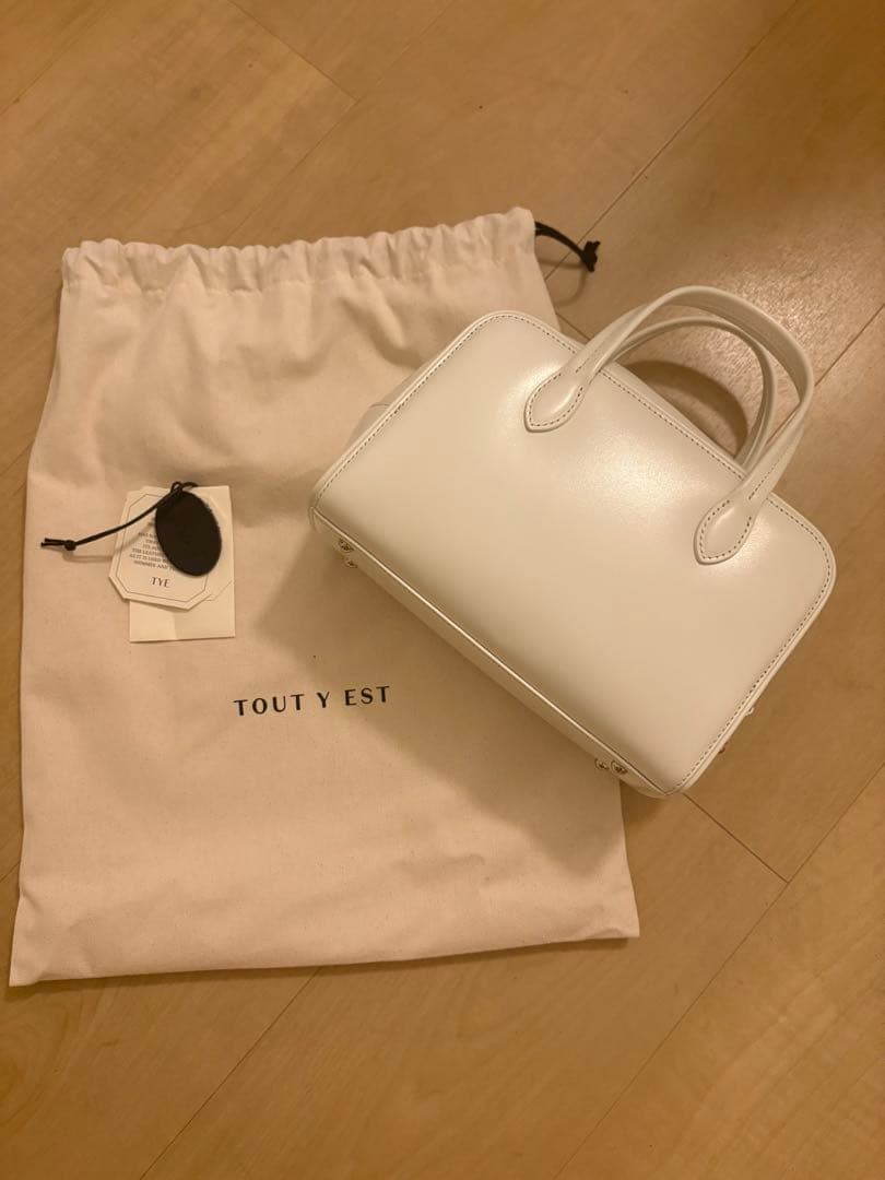 【新品未使用品】 TOUT Y EST / SAC LOQUET MINI
