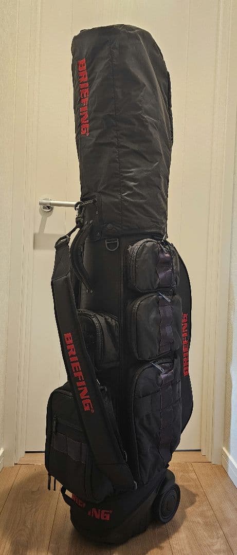 ペ*ん様 ブリーフィング CR-6 CASTER CS SERIES ブラック