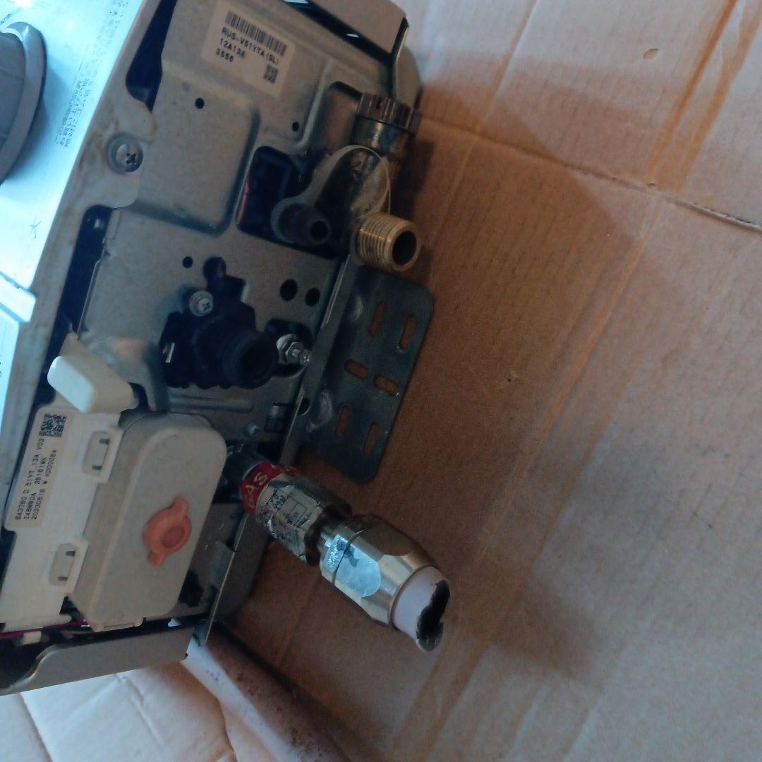 【2月末日削除】リンナイ 2023年製？都市ガスRUS‐V51YT 給湯器給湯器