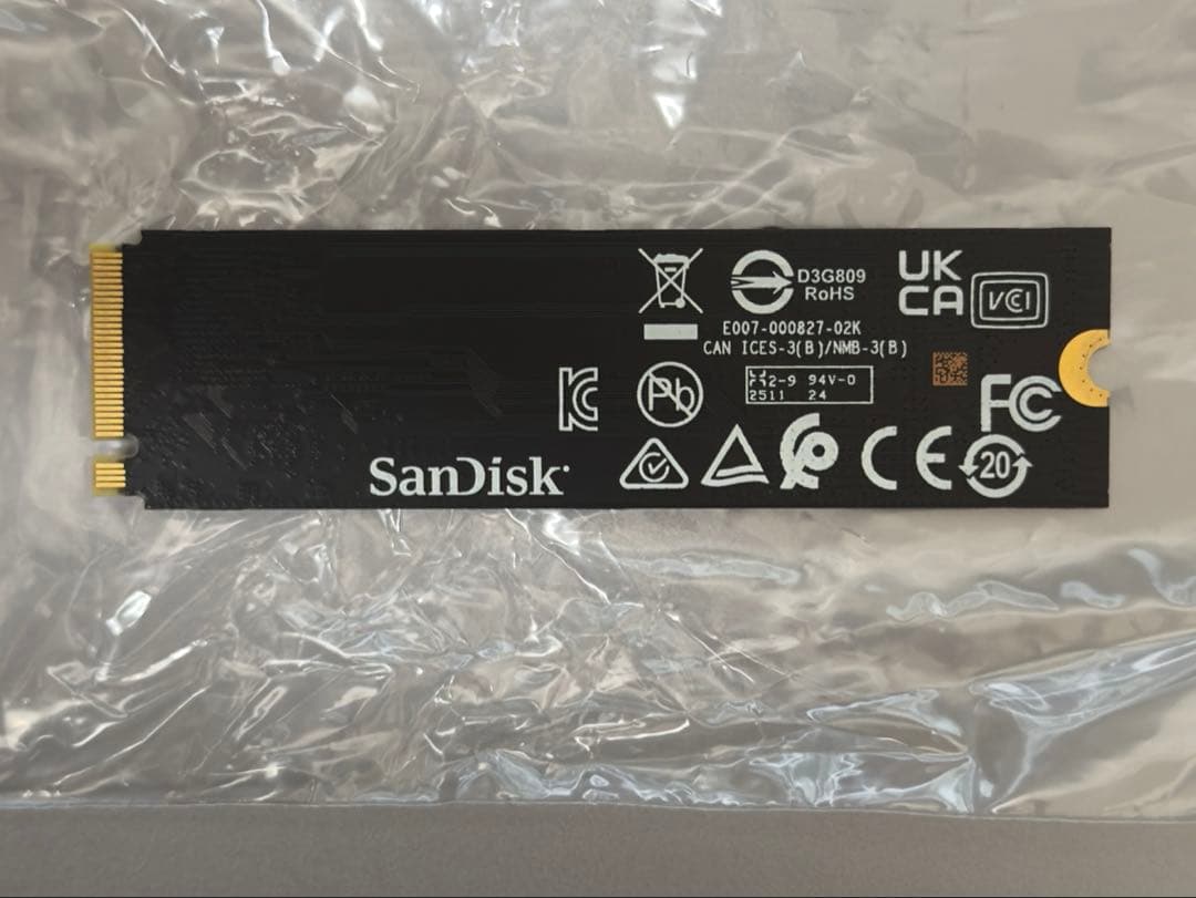 WD_BLACK SN7100 2TB SSD WDS200T4X0E 美品