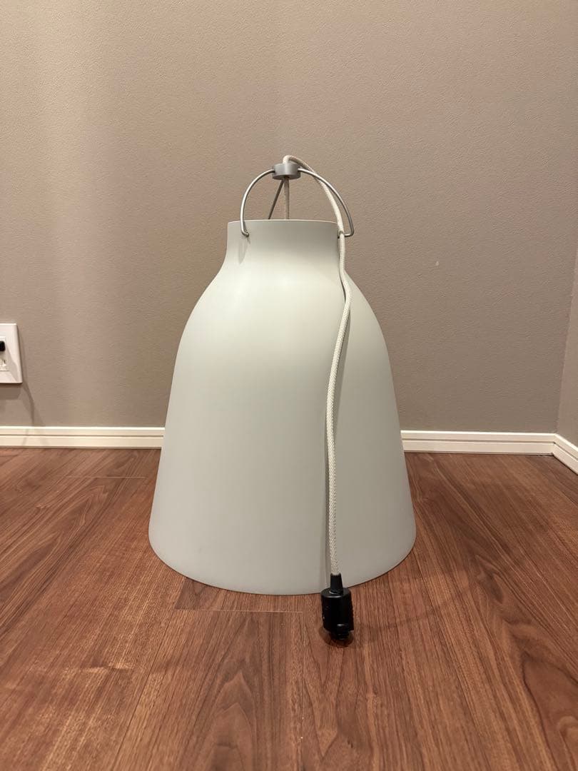 フリッツ・ハンセン カラヴァッジオ マット ペンダントライト P3