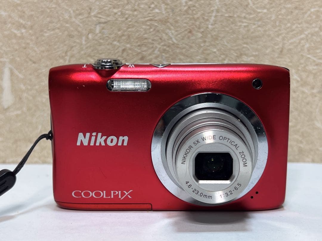 NIKON COOLPIX A100 デジタルカメラ レッド