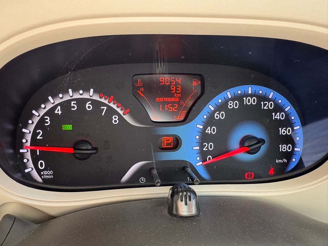 日産　キューブ　cube 走行距離　極少9000キロ　川崎